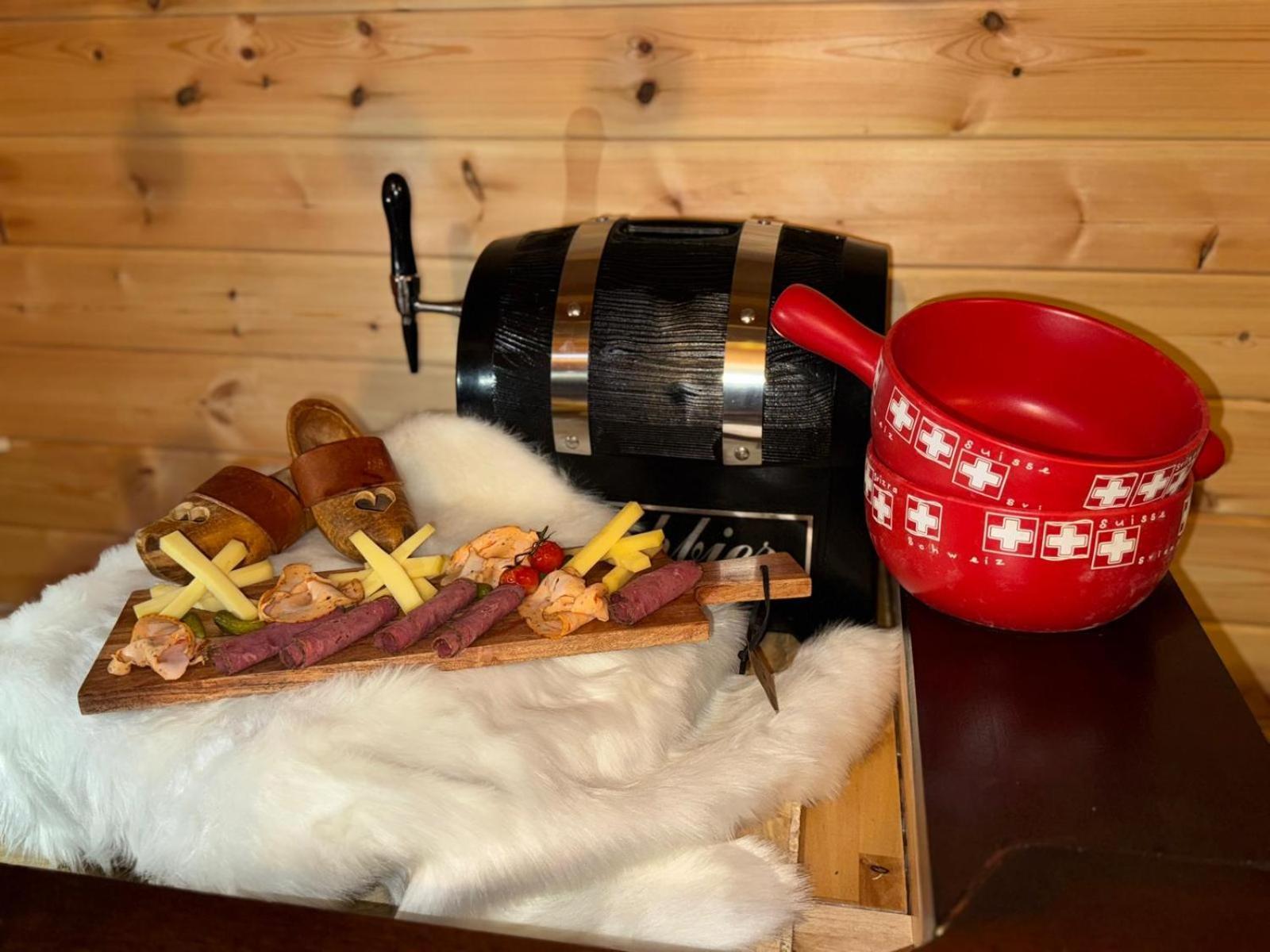 Nash Pratik Hotel Vernier Zewnętrze zdjęcie